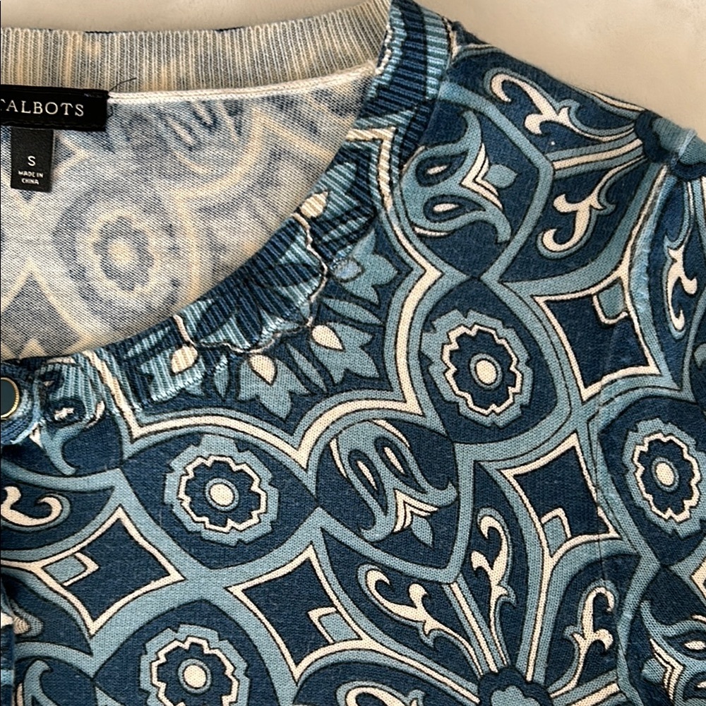 Talbots Blue Patterned Women's Top - Picture 4 of 10